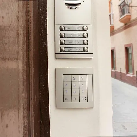 Plaza De Espana Building * Cadice